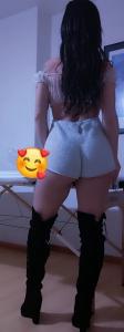 Chica busca chico en Ibiza: Chica busca chico