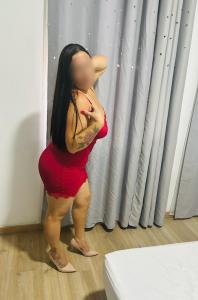 641937617: Chica busca chico en Madrid
