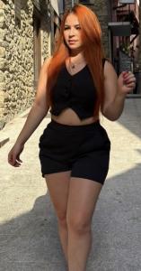 613998321: Chica busca chico en Cádiz