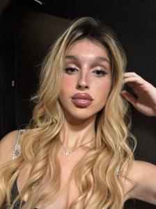 611055832: Transexual en Madrid