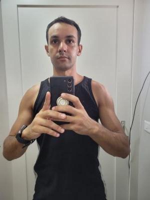 Chico busca chica en Málaga: 