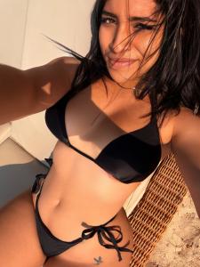 612207455: Chica busca chico en Madrid