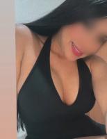 613946655: Chica busca chico en Barcelona