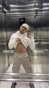 643780298: Chico busca chica en Madrid