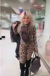 619857350: Chica busca chico en Asturias