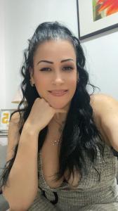 613944750: Chica busca chico en Málaga