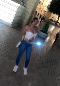 Chica busca chico en Córdoba: Chica busca chico