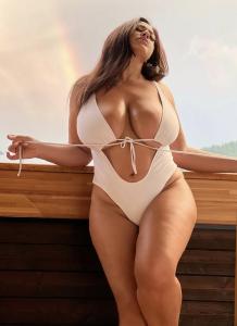 685220277: Chica busca chico en Málaga