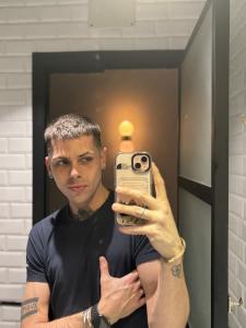 Chico busca chica en Alicante: 