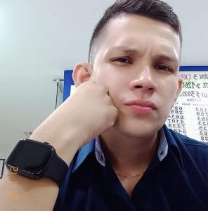 Chico busca chica en Lérida: 