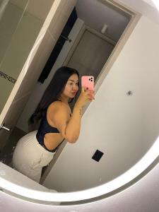 Chica busca chico en Valencia: Chica busca chico
