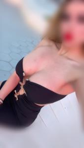Chica busca chico en Ibiza: Chica busca chico