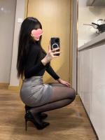 698908760: Chica busca chico en Gerona