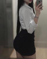 698908760: Chica busca chico en Gerona