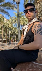 Chico busca chica en Mallorca: 