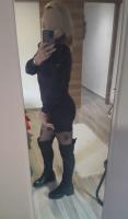 602670111: Chica busca chico en Barcelona
