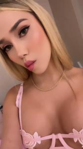 693841445: Travesti en Barcelona