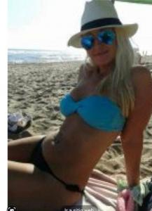 653051383: Chica busca chico en Málaga