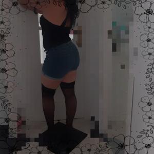 604202338: Chica busca chico en Sevilla