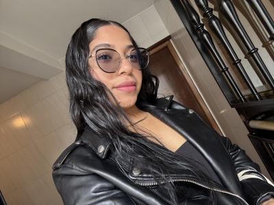 634078430: Chica busca chico en Pontevedra