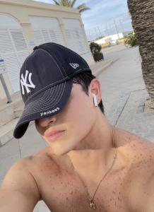 Chico busca chica en Valencia: 