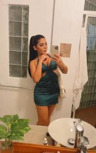 613229381: Chica busca chico en Málaga