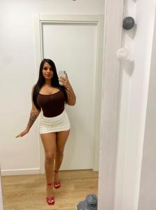 Chica busca chico en Pontevedra: Chica busca chico