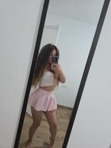 663415885: Chica busca chico en Madrid