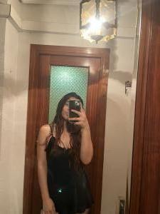 Chica busca chico en Cáceres: Chica busca chico