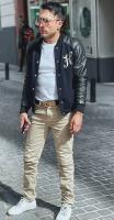 613252058: Chico busca chica en Madrid