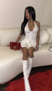 623114130: Chica busca chico en Orense