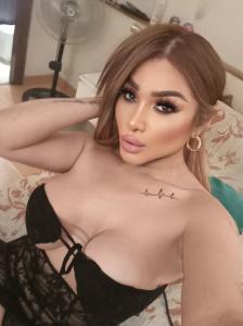 697674136: Transexual en Madrid