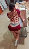 613764361: Chica busca chico en Barcelona