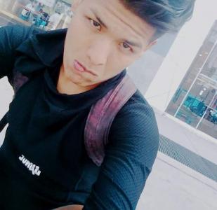 Chico busca chica en Cádiz: 