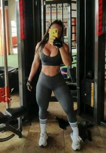 673347244: Chica busca chico en Asturias