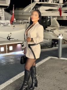 Chica busca chico en Toledo: Chica busca chico