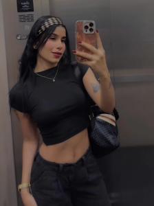 Chica busca chico en Madrid: Chica busca chico
