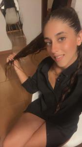 624095449: Chica busca chico en Sevilla