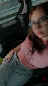 Chica busca chico en Alicante: Chica busca chico