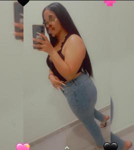 642521100: Chica busca chico en Murcia