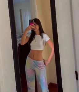 632575276: Chica busca chico en La Coruña
