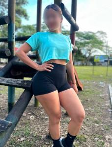 Chica busca chico en Cantabria: Chica busca chico