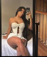 631743611: Chica busca chico en Málaga