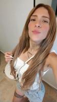 613923465: Chica busca chico en Málaga