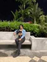 645967393: Chica busca chico en Sevilla