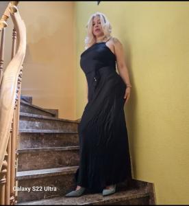 658548489: Chica busca chico en Barcelona