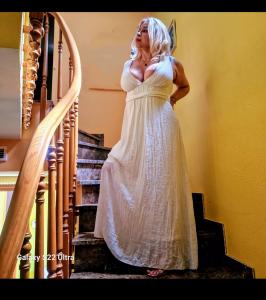 658548489: Chica busca chico en Barcelona